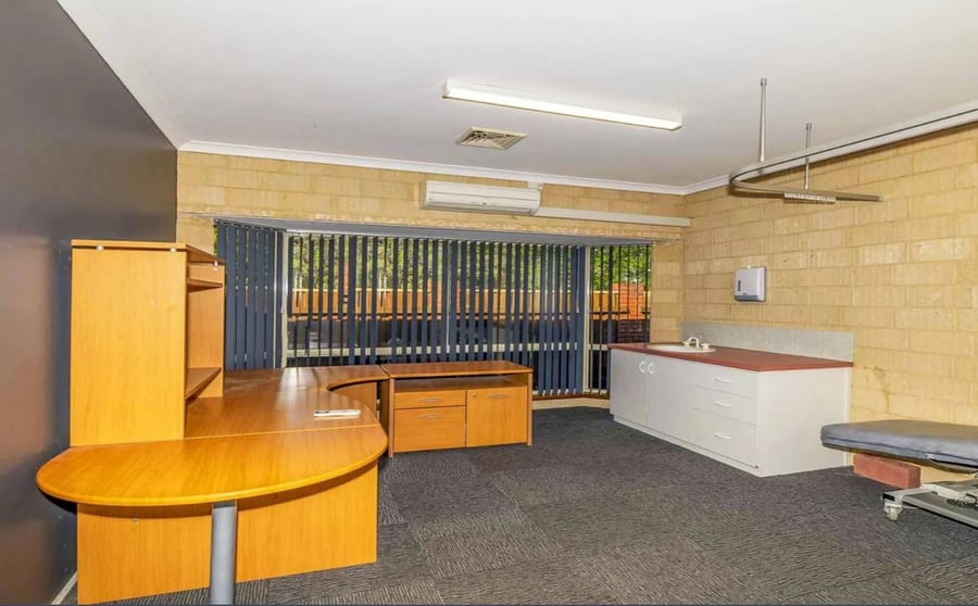 Click to view all images 26 Forrest Street Pinjarra WA 6208 - Image 3