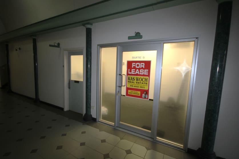 Click to view all images 5/6 ARCHER STREET Rockhampton City QLD 4700 - Image 2