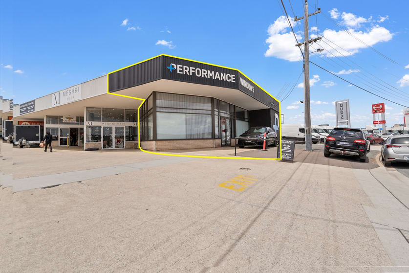 Click to view all images Unit 1/52 Wollongong St Fyshwick ACT 2609 - Image 1