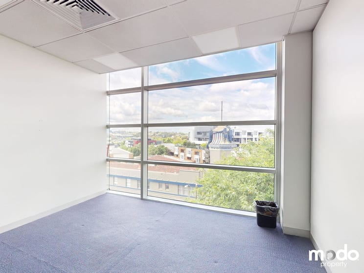 Click to view all images 511/737 Burwood Road Hawthorn East VIC 3123 - Image 3