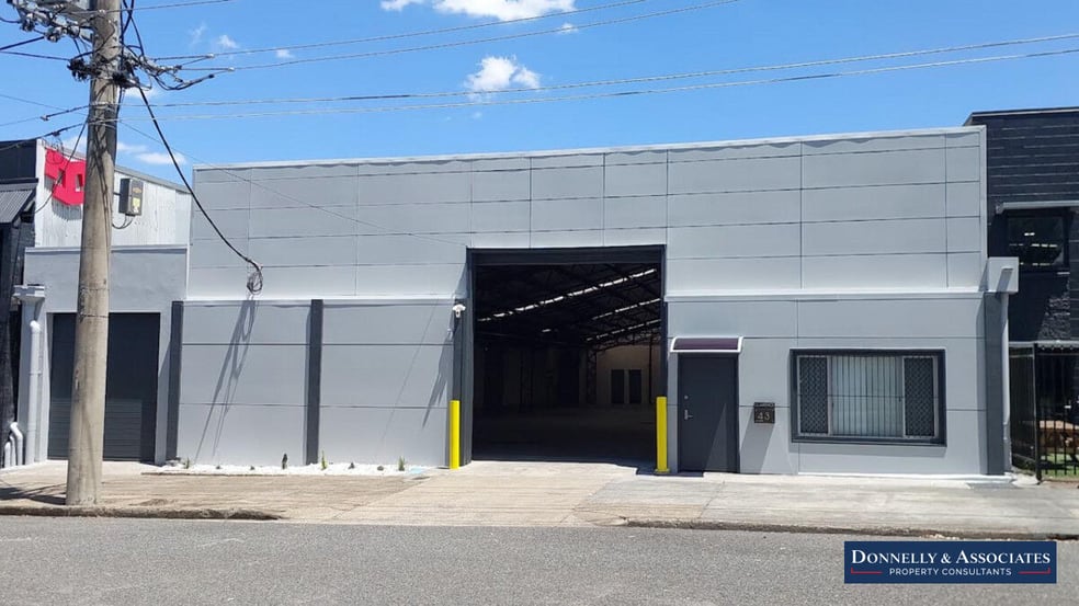 41 - 43 Clarence Street Coorparoo QLD 4151 - Image 2