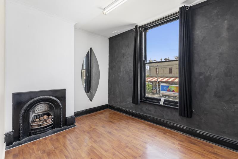 Click to view all images Unit/337 Clarendon Street South Melbourne VIC 3205 - Image 3