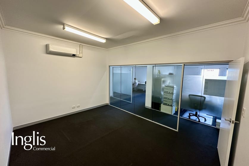 2B/190 Argyle Street Camden NSW 2570 - Image 2