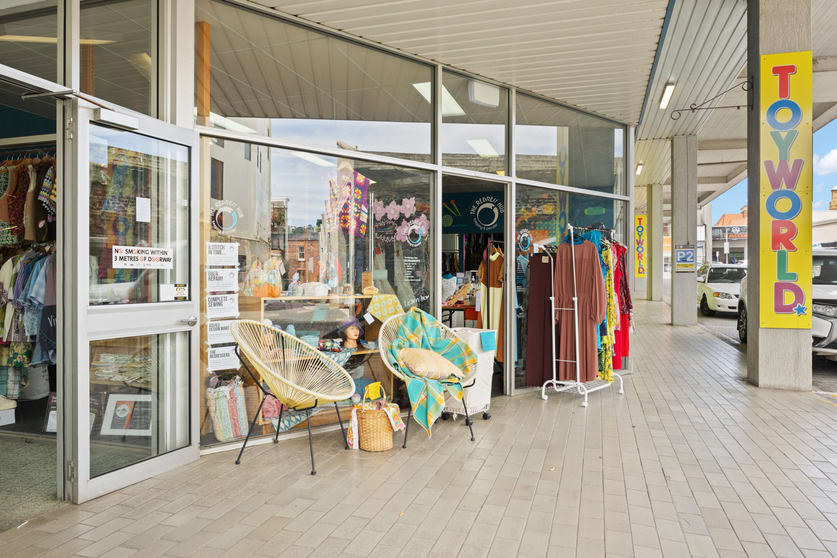 Click to view all images Shop 4/94 York Street Launceston TAS 7250 - Image 2