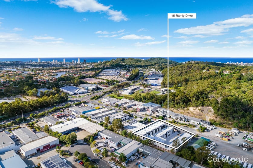 Click to view all images 17/15-17 Ramly Drive Burleigh Heads QLD 4220 - Image 3