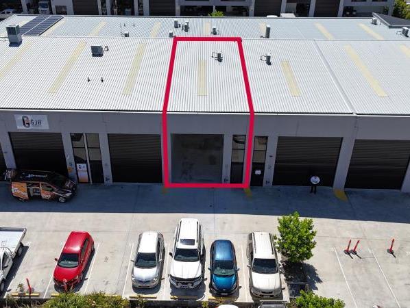 Click to view all images Unit 3/3-9 Octal Street Yatala QLD 4207 - Image 1