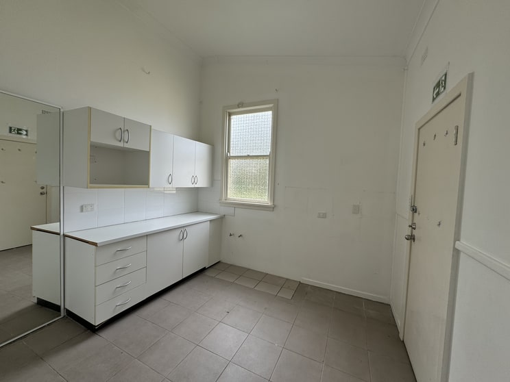 1-2/27 Marton Street Shortland NSW 2307 - Image 3