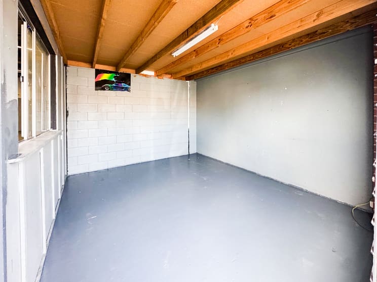 Click to view all images 10/9 Brooklyn Avenue Dandenong VIC 3175 - Image 2