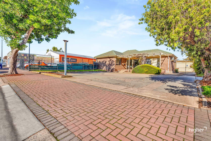 82 Beach Road Christies Beach SA 5165 - Image 3