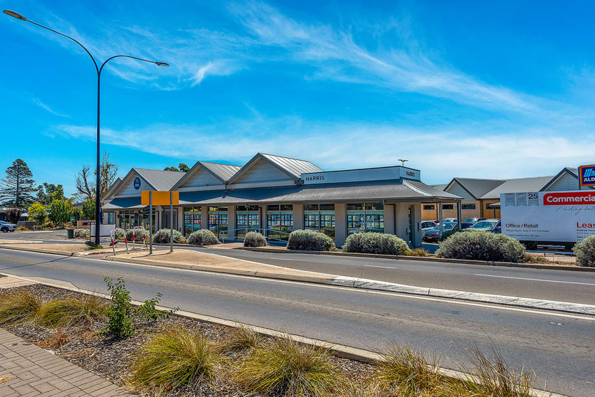 Click to view all images Shop 4, 215 Port Road Aldinga Beach SA 5173 - Image 3