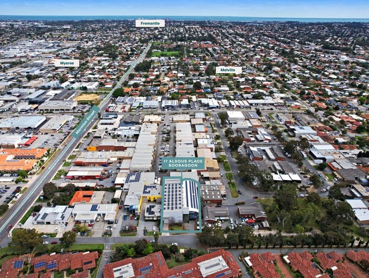 Click to view all images 17 Aldous Place Booragoon WA 6154 - Image 2