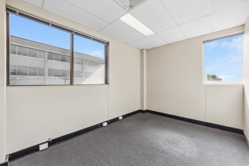Click to view all images Level 1 / 740 Mt Alexander Road Moonee Ponds VIC 3039 - Image 5