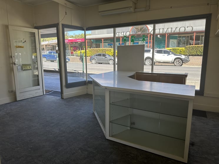 Click to view all images 1/2445 Warburton Highway Yarra Junction VIC 3797 - Image 2