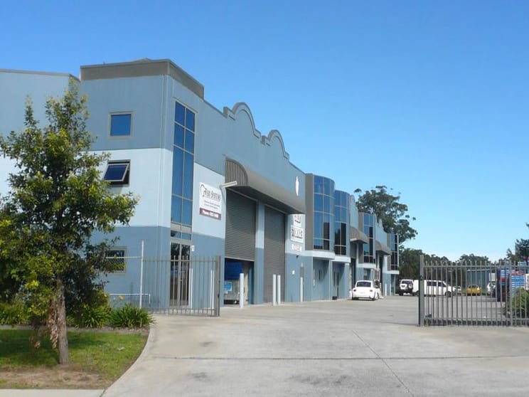 Click to view all images Unit 3/5A Pioneer Avenue Tuggerah NSW 2259 - Image 2
