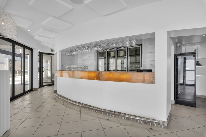 Click to view all images 1/14 Duporth Avenue Maroochydore QLD 4558 - Image 3