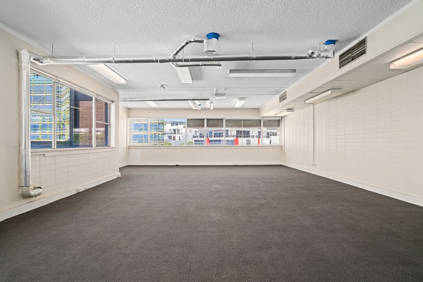 Click to view all images 685 Pittwater Road Dee Why NSW 2099 - Image 3