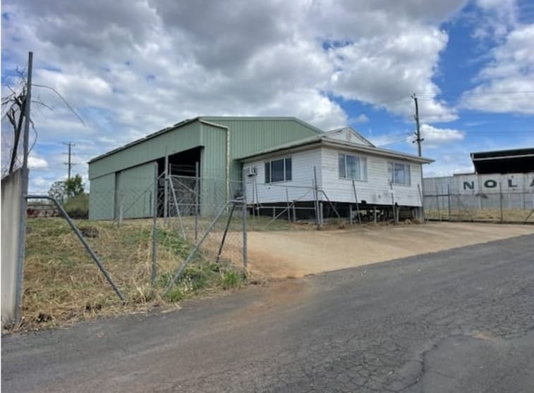 Click to view all images 3a Brooking Drive Gatton QLD 4343 - Image 1