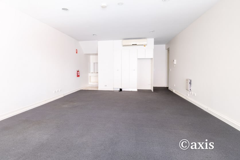 Click to view all images 2/19 William Street Balaclava VIC 3183 - Image 3