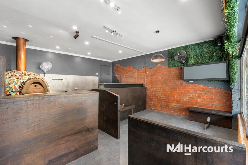 Click to view all images 1061 Riversdale Road Surrey Hills VIC 3127 - Image 3