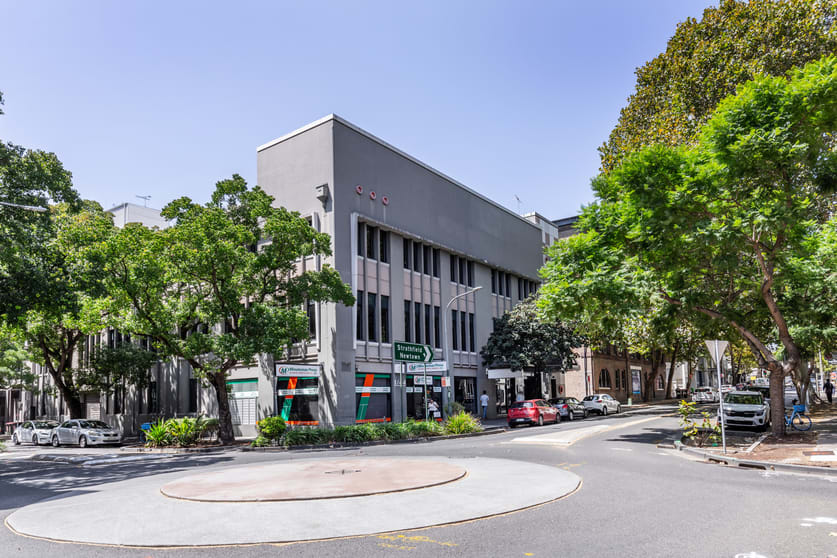 Click to view all images 44 Mountain Street Ultimo NSW 2007 - Image 1