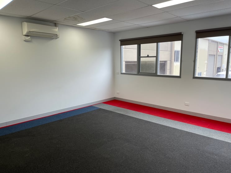 Click to view all images 26/11-15 Lorn Road Queanbeyan NSW 2620 - Image 3