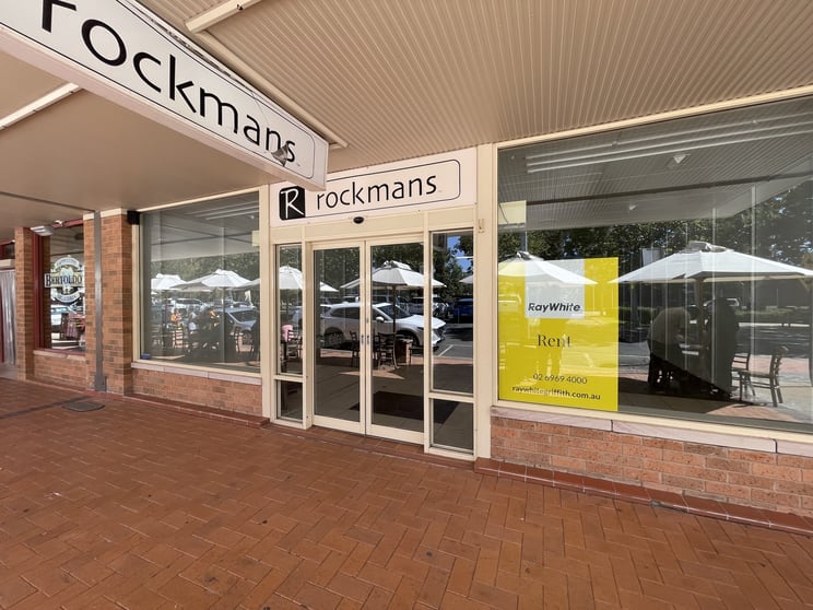 Click to view all images 326-328 Banna Avenue Griffith NSW 2680 - Image 1