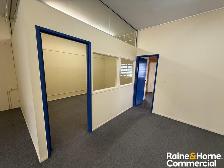 Click to view all images 5 Clifford Street Stafford QLD 4053 - Image 2