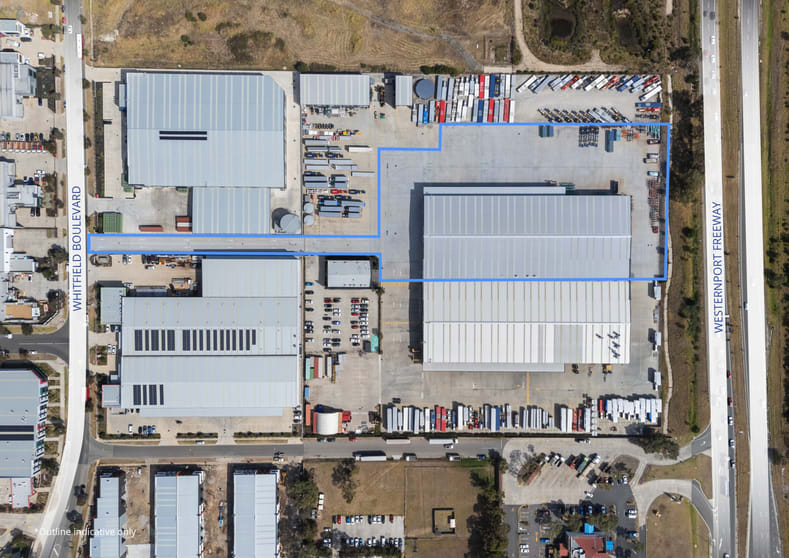 Click to view all images Part 20 Whitfield Boulevard Cranbourne West VIC 3977 - Image 3