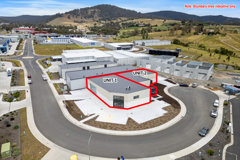 Click to view all images Units 1 & 2/5 Railway Court Cambridge TAS 7170 - Image 1