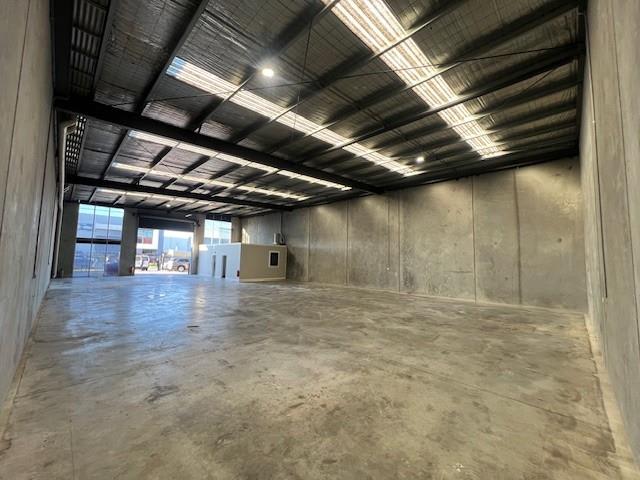 Click to view all images 49 Maida Avenue Sunshine North VIC 3020 - Image 2