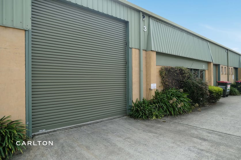 Click to view all images 3/8 Kiama Street Bowral NSW 2576 - Image 2