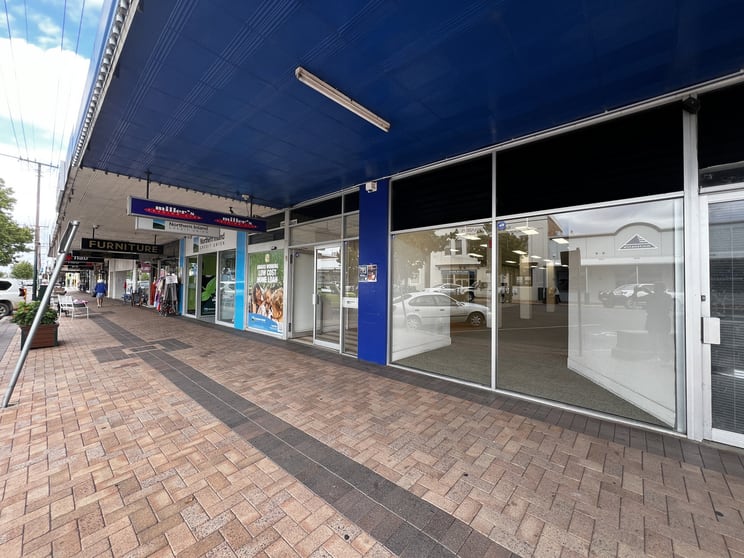 Click to view all images Shop 4/246-256 Conadilly Street Gunnedah NSW 2380 - Image 1