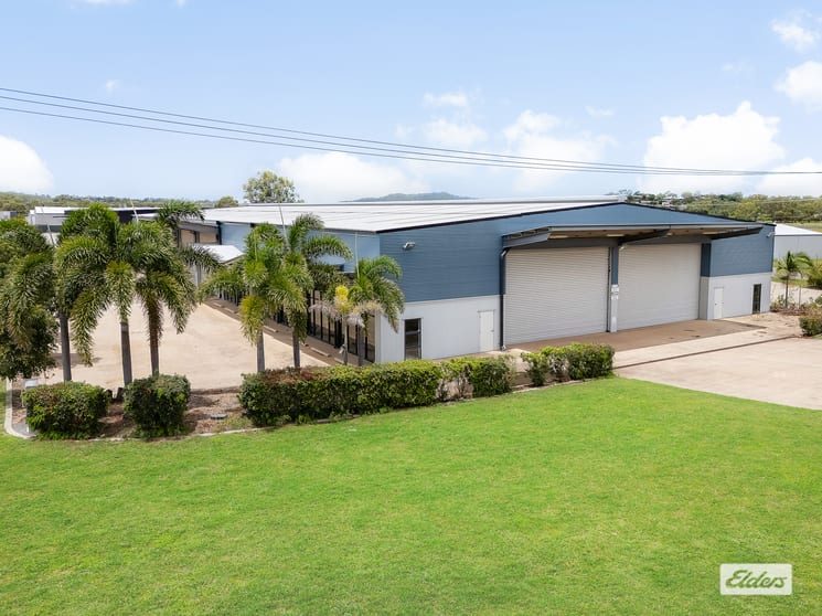 Click to view all images 78 Callemondah Drive Clinton QLD 4680 - Image 2