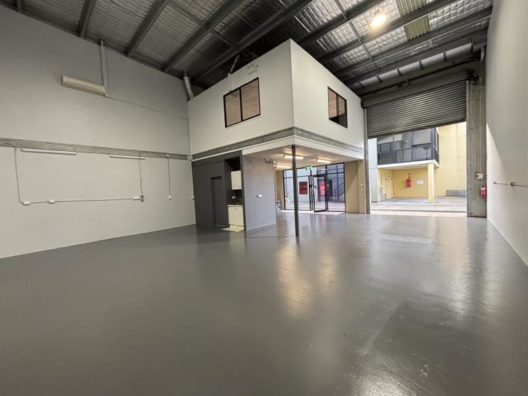 Click to view all images Cromer NSW 2099 - Image 1