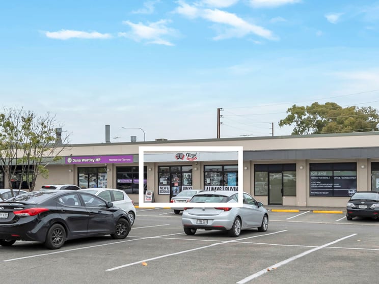 Click to view all images Shop 9/511 North East Road Gilles Plains SA 5086 - Image 2