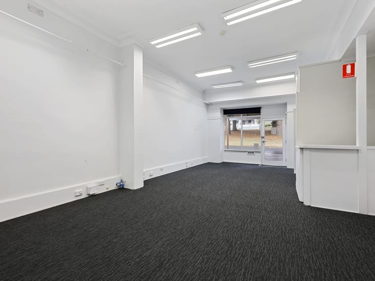 Click to view all images 453 -455 Raglan Parade Warrnambool VIC 3280 - Image 3