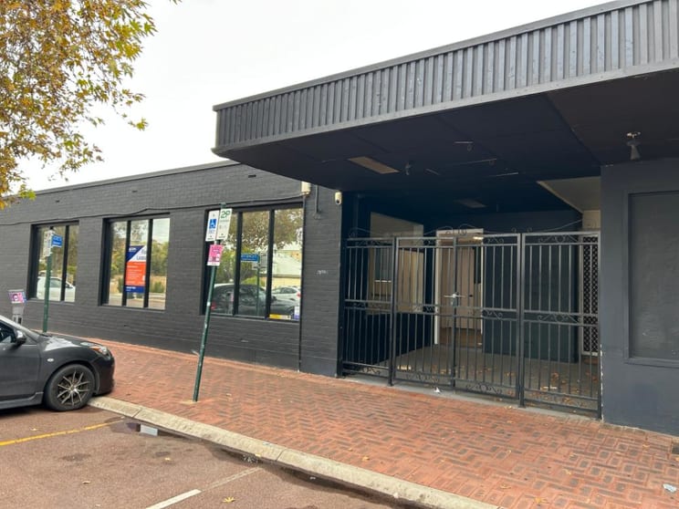 Click to view all images 249B Albany Highway Victoria Park WA 6100 - Image 2