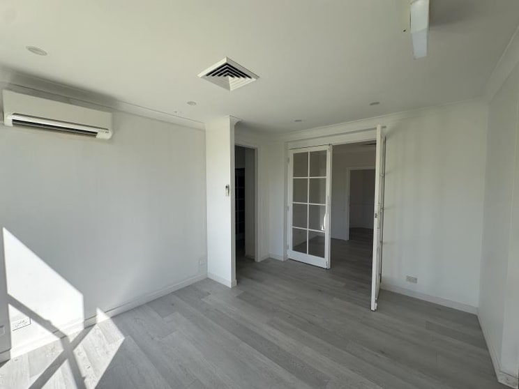 Click to view all images Level Suite/56-58 Santa Cruz Boulevard Clear Island Waters QLD 4226 - Image 2