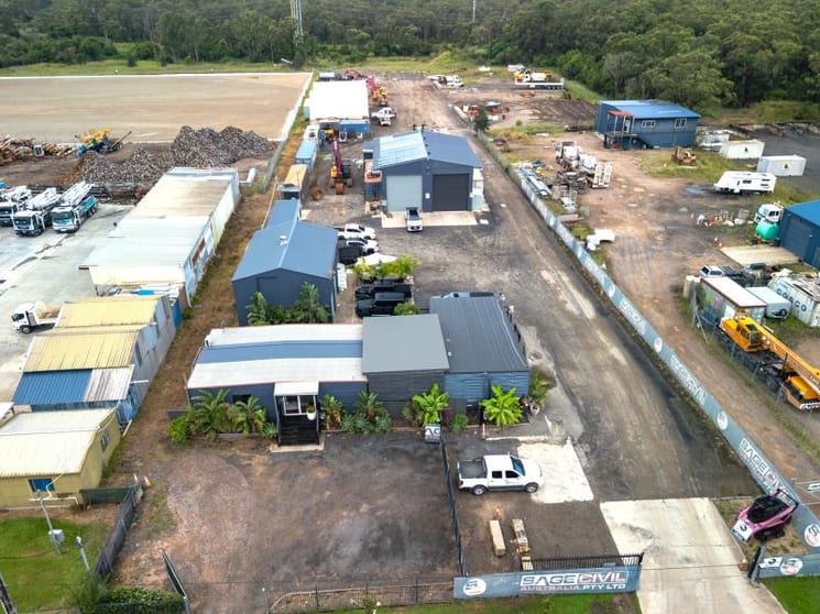 Click to view all images Office & Yardspace/98 Church Road Tuggerah NSW 2259 - Image 2