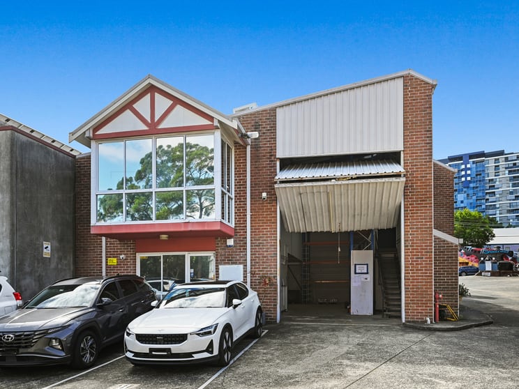 Click to view all images 8/21 Chester Street Annandale NSW 2038 - Image 1