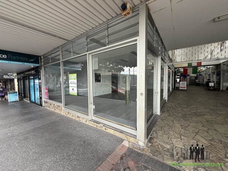 Click to view all images 91-93 Redcliffe Pde Redcliffe QLD 4020 - Image 1