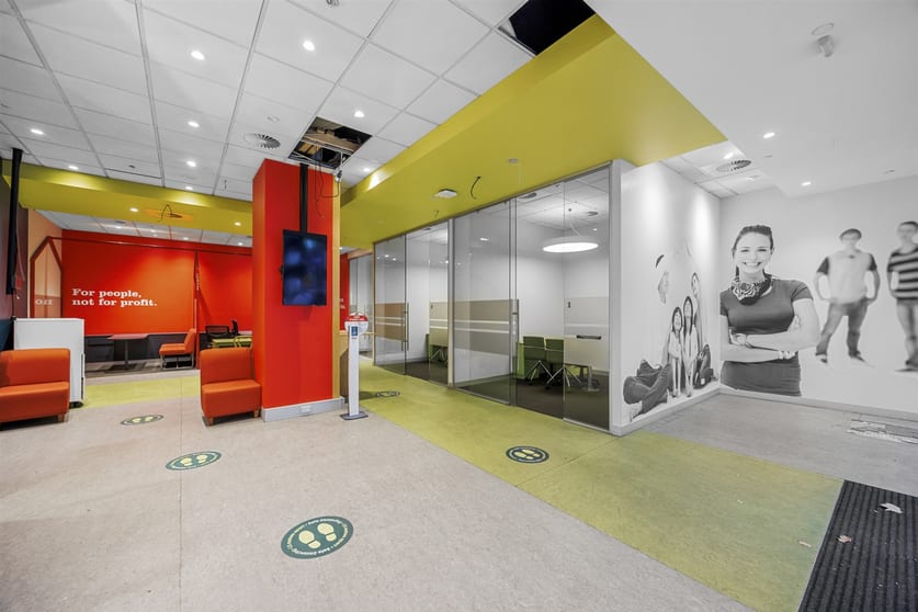 Click to view all images Ground/460 Bourke Street Melbourne VIC 3000 - Image 4