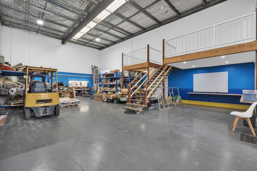 Click to view all images Unit 3/8A Action Street Noosaville QLD 4566 - Image 3