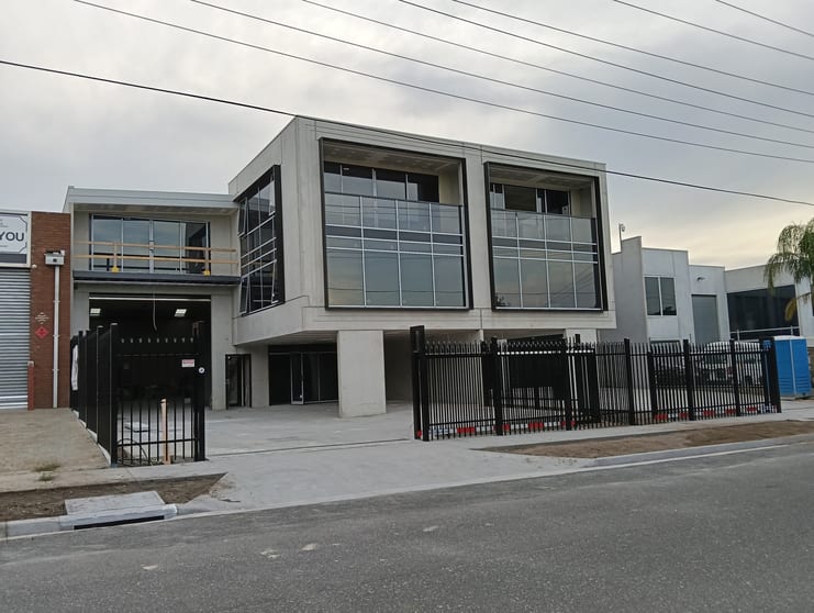 Click to view all images 7 Wannan Street Highett VIC 3190 - Image 3