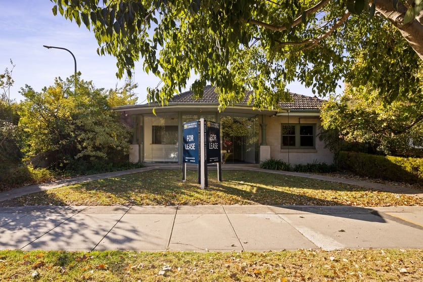 Click to view all images 426 Guinea Street Albury NSW 2640 - Image 2