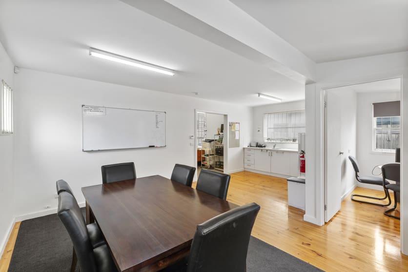 Click to view all images 1525 Frankston Flinders Road Tyabb VIC 3913 - Image 2