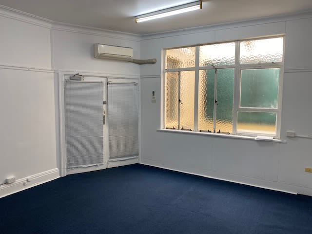 Click to view all images Suites 1, 8 & 9/104A Molesworth Street Lismore NSW 2480 - Image 2