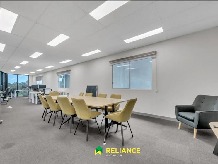 Click to view all images 11/40b Wallace Avenue Point Cook VIC 3030 - Image 3