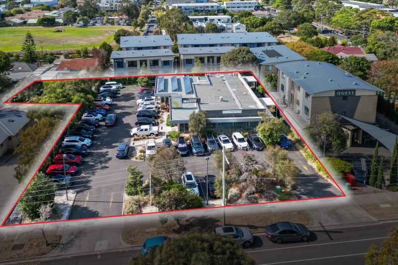Click to view all images 375 Nepean Highway Frankston VIC 3199 - Image 1