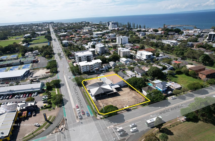 Click to view all images 444 Oxley Avenue Redcliffe QLD 4020 - Image 2